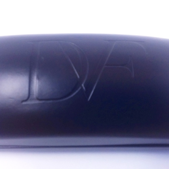 🎄 CHRISTMAS SALE! 🎄 Diane von Furstenberg Black Clamshell Glass Case Only - Picture 2 of 12